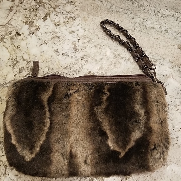 Venus faux fur clutch bag - Picture 3 of 4